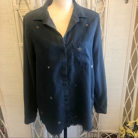 cloth & stone Top Shirt Chambray Blue with Scattered Silver Stars ANTHRO Medium - Picture 4 of 16